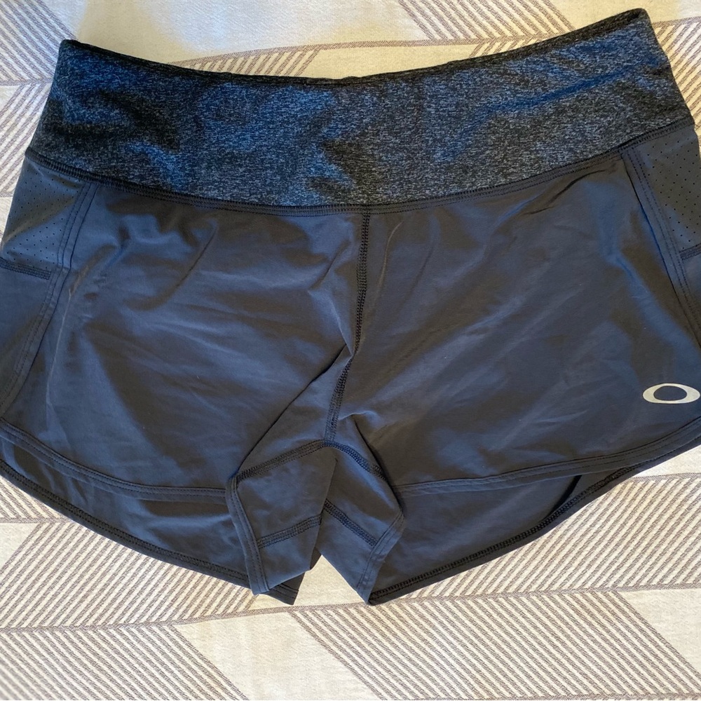 Oakley running shorts NWOT